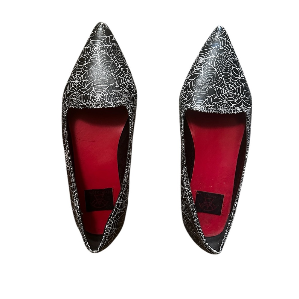Strange Cvlt spiderweb flats